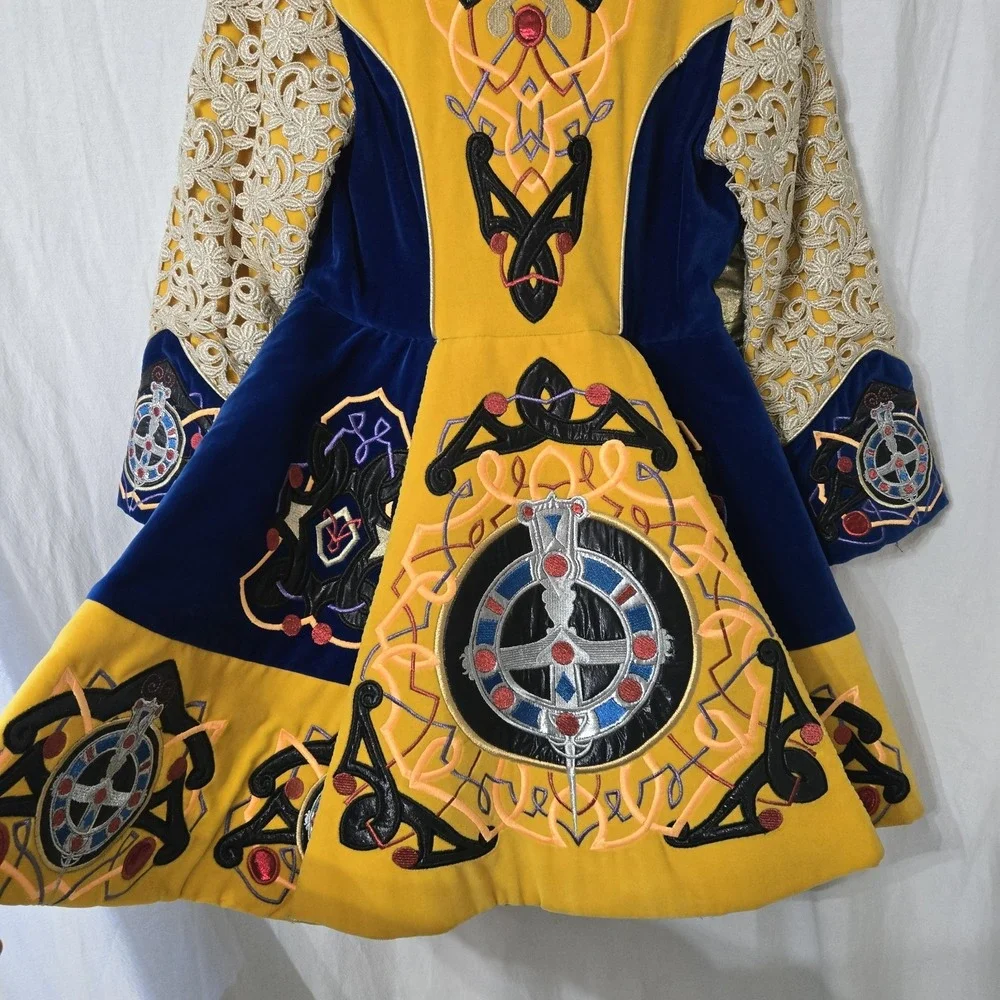 Vintage Celtic Irish Traditional‎ Folk Step Dance Dress Costume Embroidered